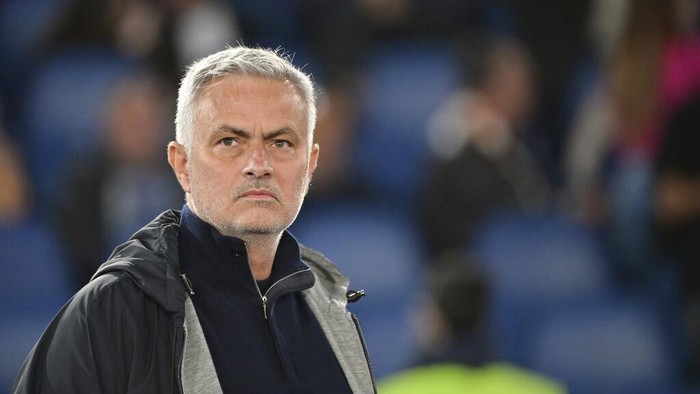 Roma coach Jose Mourinho watches the Serie A soccer match between Roma and Bologna, at the Rome Olympic stadium, Sunday, May 1, 2022. (Alfredo Falcone/LaPresse via AP)