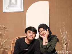 Viral Wanita Ini Ketemu Jodoh di Kolom Komentar TikTok, Bikin Netizen Iri