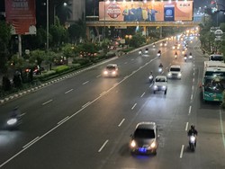 Video: Kondisi Jalan Ahmad Yani Bekasi Berlubang Lagi Seuesai Lebaran