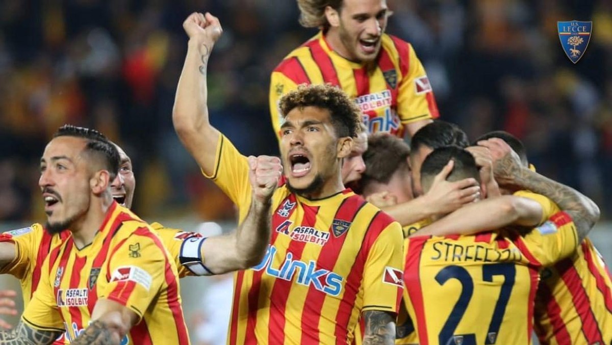 Lecce hanya butuh dua musim untuk kembali ke Serie A. Foto: Dok. Lecce