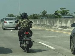 Geger Pemotor Ngebut di Tol Solo-Sragen