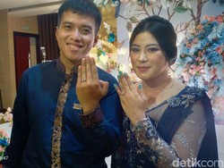 So Sweet! Polisi Pemasang Baliho Ajak Nikah Akhirnya Lamar Mbak Maya