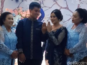 Polisi Pasang Baliho Ajak Nikah di Klaten Kini Resmi Lamar Mbak Maya Polisi Pasang Baliho Ajak Nikah di Klaten Kini Resmi Lamar Mbak Maya