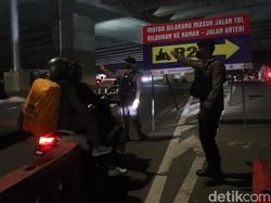 Banyak Motor Nyasar ke Tol Cileunyi, Polisi Tambah dan Perbesar Rambu