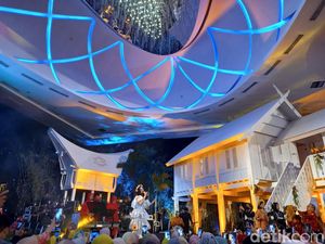 Danny Pajang 3 Rumah Adat Sulsel di Resepsi Pernikahan Putrinya, Ini Pesannya