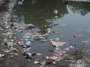 Sampah Menggunung, DLHK Pangandaran Akui Terkendala Minim Armada Sampah Menggunung, DLHK Pangandaran Akui Terkendala Minim Armada