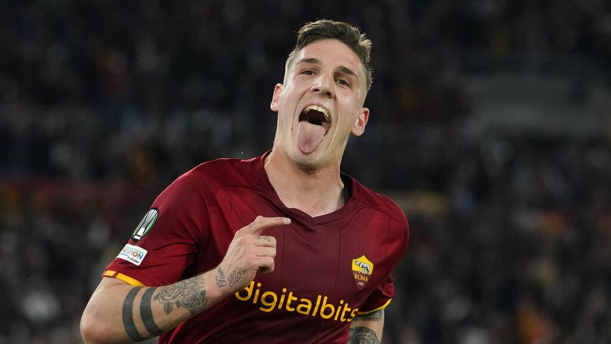 Nicolo Zaniolo menjadi pahlawan AS Roma di final UEFA Conference League (Foto: (AP)