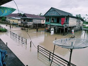 Banjir Rendam 10 Desa di Bone Gegara Hujan Seharian Sabtu Lalu