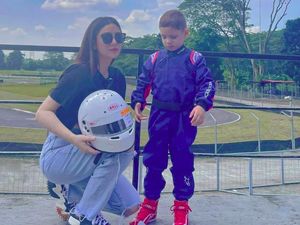 10 Gaya Anak Celine Evangelista, Umur 4 Tahun Jago Balapan Gokart 10 Gaya Anak Celine Evangelista, Umur 4 Tahun Jago Balapan Gokart