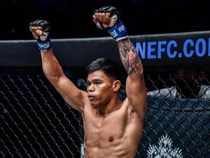 ONE Championship: Elipitua Siregar Siap Balas Dendam ke Robin Catalan ONE Championship: Elipitua Siregar Siap Balas Dendam ke Robin Catalan