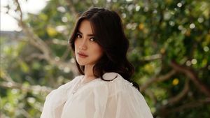 7 Gaya Artis Foto Kehamilan di Pantai, Pamer Baby Bump Pakai Bikini
