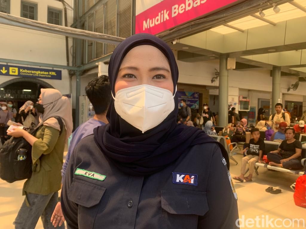 KAI Catat Ada 40.900 Penumpang Bakal Tiba di Jakarta Hari Ini KAI Catat Ada 40.900 Penumpang Bakal Tiba di Jakarta Hari Ini