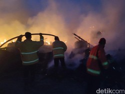 Pasar Ngadiluwih Kediri Terbakar