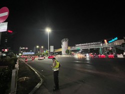 Jalan Ahmad Yani Bekasi Ramai Lancar Malam Ini