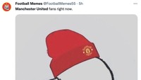 Fans MU jangan depresi ya, masih ada musim depan. Semangat! Foto: Twitter @FootballMemes55