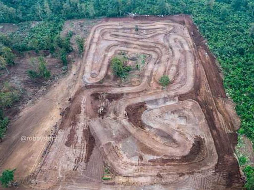 Berstandar Asia, Sirkuit Motor Cross 459 Lantan Dilaunching Besok Berstandar Asia, Sirkuit Motor Cross 459 Lantan Dilaunching Besok