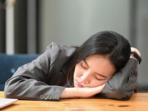 Pernah Mengalami? Tidur Seharian Saat Puasa, Bangun-bangun Malah Disorientasi Pernah Mengalami? Tidur Seharian Saat Puasa, Bangun-bangun Malah Disorientasi