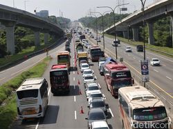 Perpanjangan One Way ke Tol Japek Km 47 Ditunda, ke Bandung Bisa Lewat Tol
