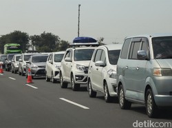 Video: Libur Lebaran Usai, Tol Japek Arah Cirebon Padat