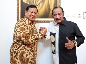 Prabowo Halal Bihalal dengan Eks Komandannya di Kopassus, Subagyo HS
