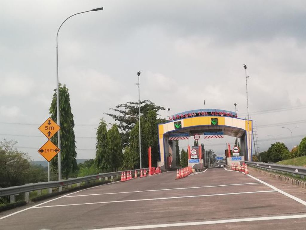Hari ke-7 Lebaran Jalur Tol Gempol-Pasuruan Masih Landai Hari ke-7 Lebaran Jalur Tol Gempol-Pasuruan Masih Landai