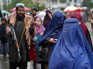 Ibarat Hidup Tak Bernapas Wanita Afghanistan di Bawah Taliban Ibarat Hidup Tak Bernapas Wanita Afghanistan di Bawah Taliban