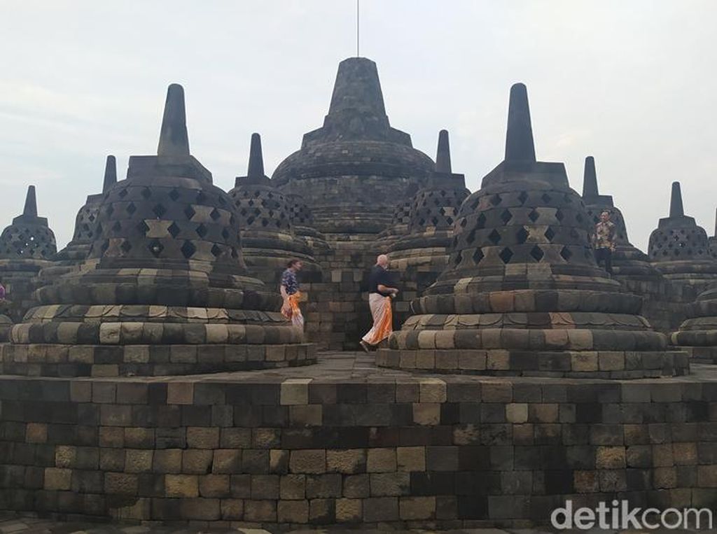 Kisah Suparno, Fotografer Dadakan saat Konservasi Candi Borobudur Kisah Suparno, Fotografer Dadakan saat Konservasi Candi Borobudur