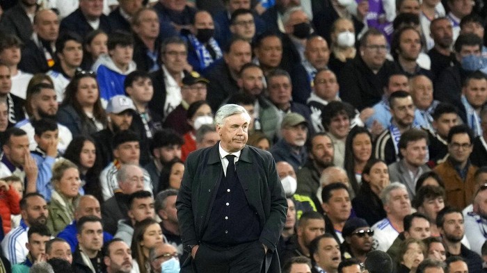 Real Madrids head coach Carlo Ancelotti reacts during the Champions League semi final, second leg soccer match between Real Madrid and Manchester City at the Santiago Bernabeu stadium in Madrid, Spain, Wednesday, May 4, 2022. (AP Photo/Manu Fernandez)