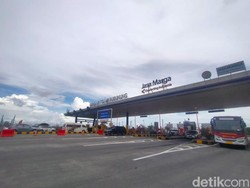 Arus Balik Terus Meningkat Lewat Tol Menuju Jakarta dan Surabaya