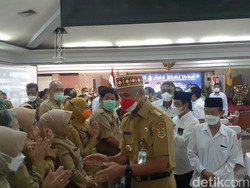 Ganjar Ungkap Sekitar 4,5 Juta Pemudik di Jateng Belum Kembali