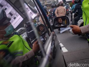 Kena Tilang Manual Dapat Slip Biru, Apa Artinya? Kena Tilang Manual Dapat Slip Biru, Apa Artinya?