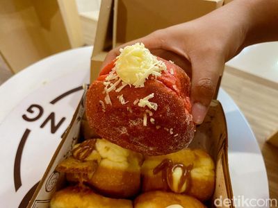 Empuk! Gerai Ini Tawarkan Bomboloni Aneka Topping Kekinian