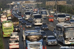 405 Ribu Orang Datang ke DKI Sejak 2020, 75% Lulusan SMA ke Bawah