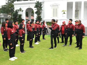 Jokowi Beri Bonus Atlet Peraih Medali SEA Games Pekan Depan Jokowi Beri Bonus Atlet Peraih Medali SEA Games Pekan Depan