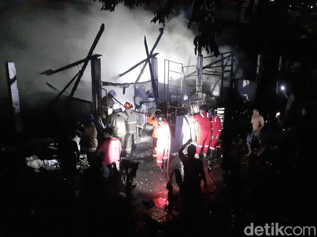 Korban Cerita Detik-detik Kebakaran Pasar Manyaran Semarang