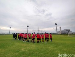 Foto-foto Persebaya Latihan Perdana