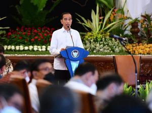 Jokowi Resmi Teken UU Tindak Pidana Kekerasan Seksual Jokowi Resmi Teken UU Tindak Pidana Kekerasan Seksual