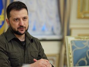 Kala Presiden Ukraina Minta AS Jadikan Rusia Negara Teroris