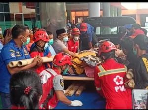 Pria Berbobot 275 Kg Jatuh Bersama Lift di Malang Akan Jalani Program Diet Pria Berbobot 275 Kg Jatuh Bersama Lift di Malang Akan Jalani Program Diet