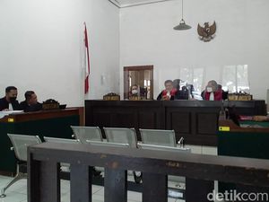 Pejabat Kemenag Jabar Bakal Bongkar Aliran Duit Korupsi Dana BOS Madrasah Pejabat Kemenag Jabar Bakal Bongkar Aliran Duit Korupsi Dana BOS Madrasah