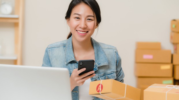 Selalu berpikiran positif terhadap apa yang dikerjakan agar hasilnya bisa lebih maksimal.