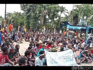 Rawan Ricuh, Unjuk Rasa Tolak DOB Papua di Jayapura Dibubarkan Polisi