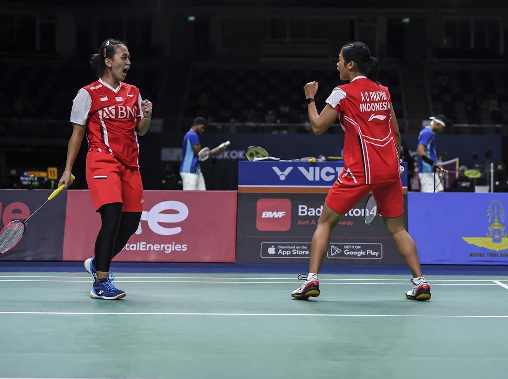 Uber Cup 2022: Febriana/Amalia Menang Telak, Indonesia 2-0 Jerman Uber Cup 2022: Febriana/Amalia Menang Telak, Indonesia 2-0 Jerman