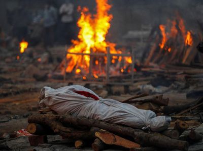 Foto-foto Badai COVID di India Menang Penghargaan Pulitzer