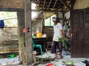 Kesaksian Warga soal Ngerinya Angin Puting Beliung Lebak: Pohon-Atap Terangkat