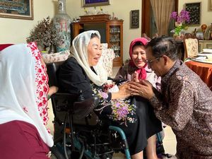 Mahfud Md Silaturahmi dengan Istri Gus Dur, Ini yang Diperbincangkan