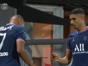 Video: Mbappe dan Hakimi, Bestie!