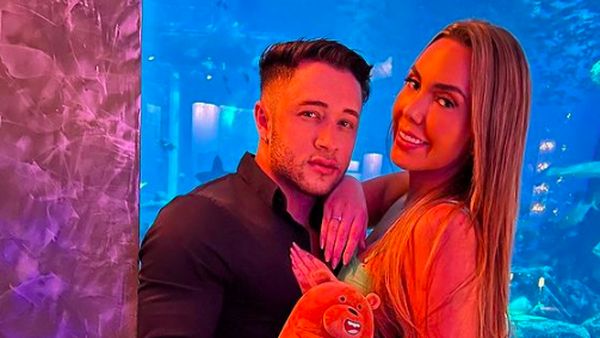 Foto: Influencer Kontroversial yang Bisa Bercinta 5 Kali Sehari Sampai Pingsan