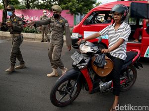 PPKM Diperpanjang, Razia Masker Kembali Diterapkan PPKM Diperpanjang, Razia Masker Kembali Diterapkan