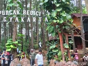 Indahnya Panorama Alam Yogyakarta dari Puncak Becici Indahnya Panorama Alam Yogyakarta dari Puncak Becici